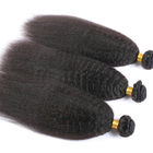 Cierre recto rizado peruano de la armadura del cabello humano con tres paquetes del color natural